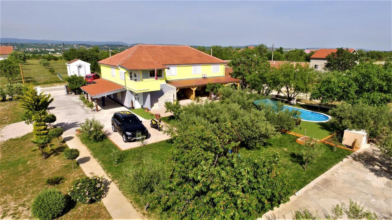 Studio Apartments Luka Biograd - بنكوفاتش المظهر الخارجي الصورة